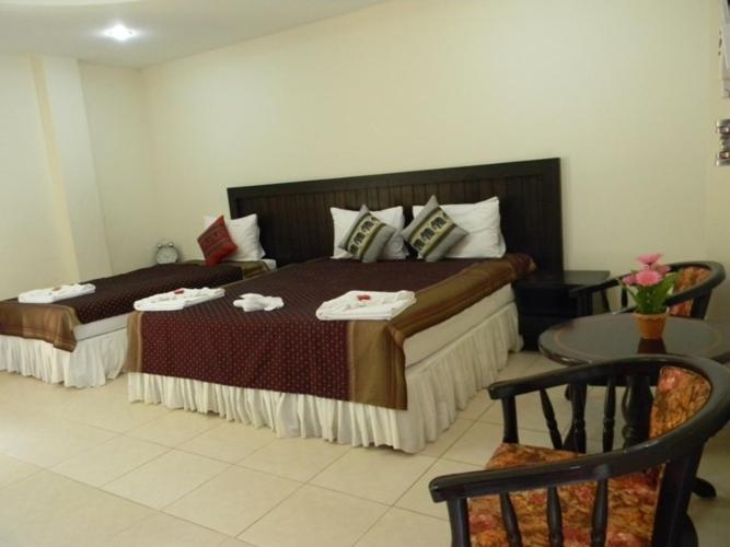 Hill Side Patong Hotel Room photo